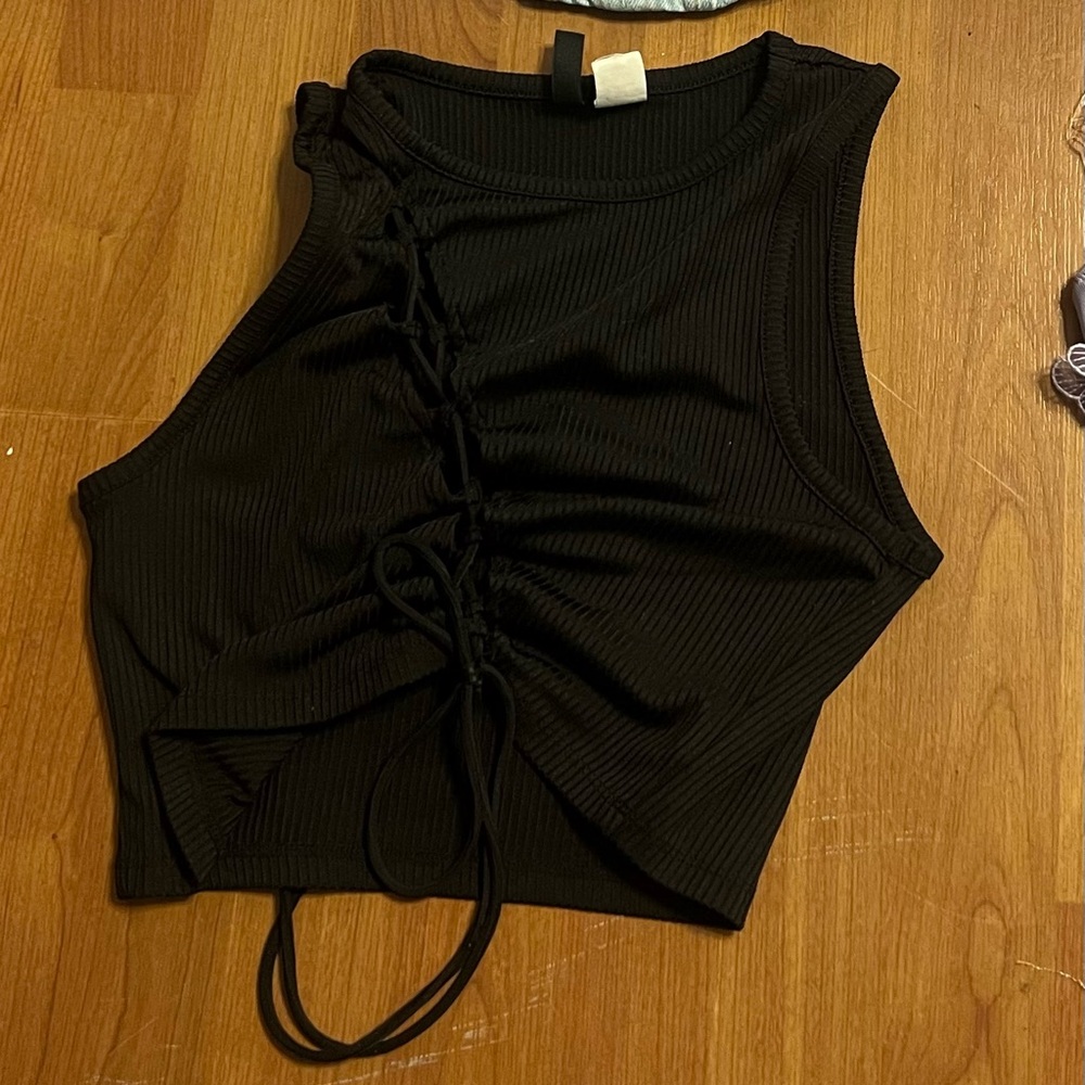 Black Ruched Crop Tank Top with Cut Out Design